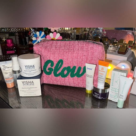 Let'S Get Glowing Skincare Set ($120 Value) - Picture 7 of 12